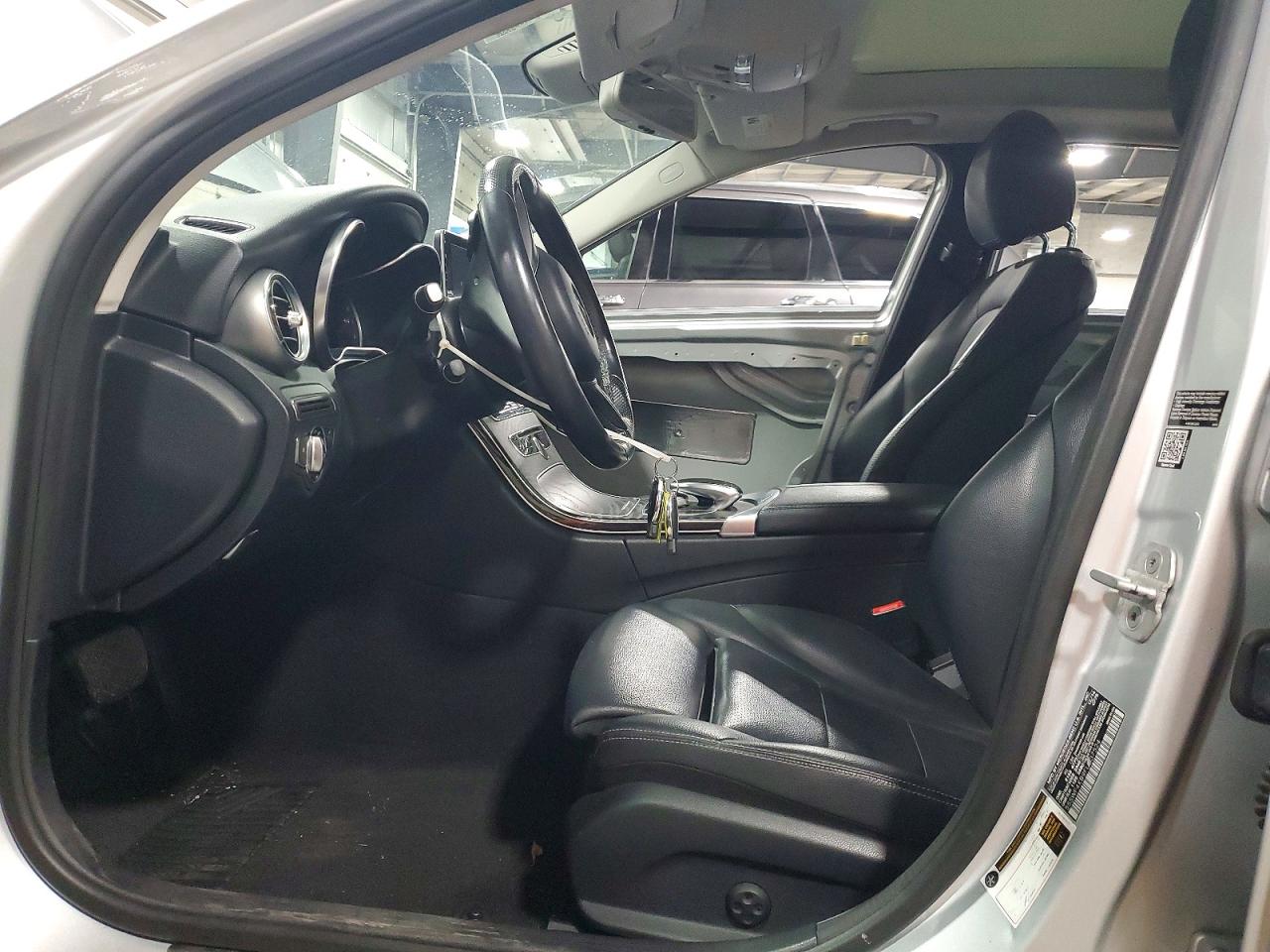 2015 MERCEDES-BENZ C-CLASS