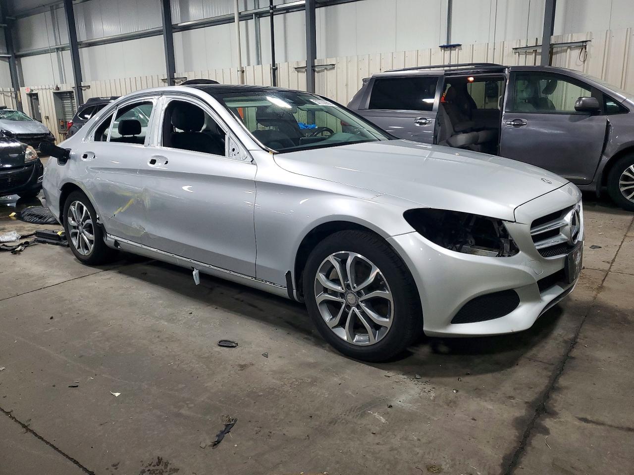 2015 MERCEDES-BENZ C-CLASS
