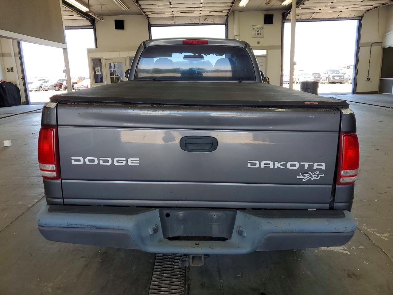 2004 DODGE DAKOTA
