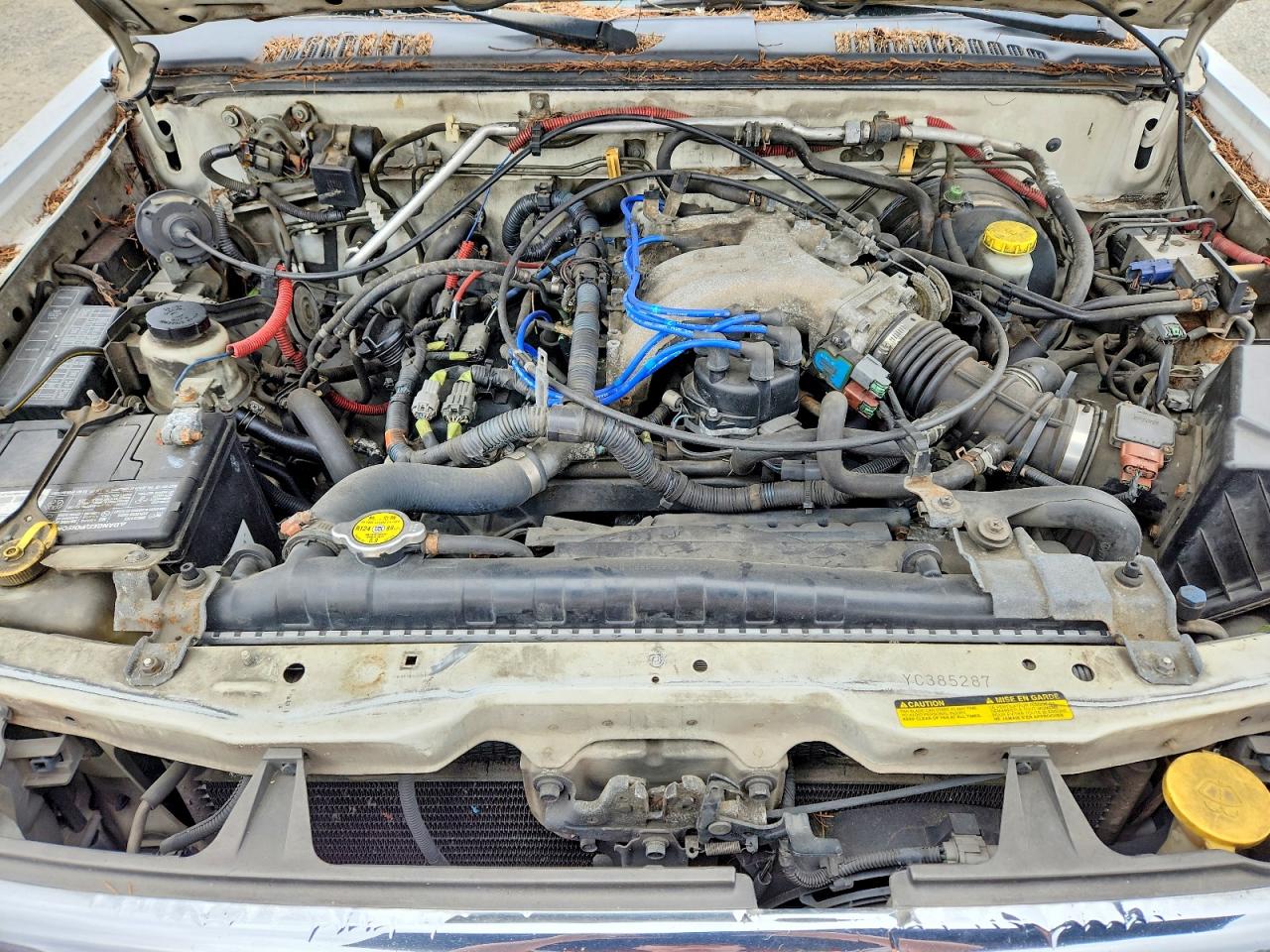 2000 NISSAN FRONTIER