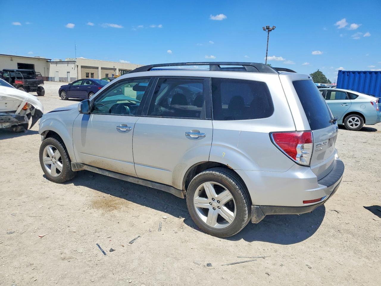 2010 SUBARU FORESTER