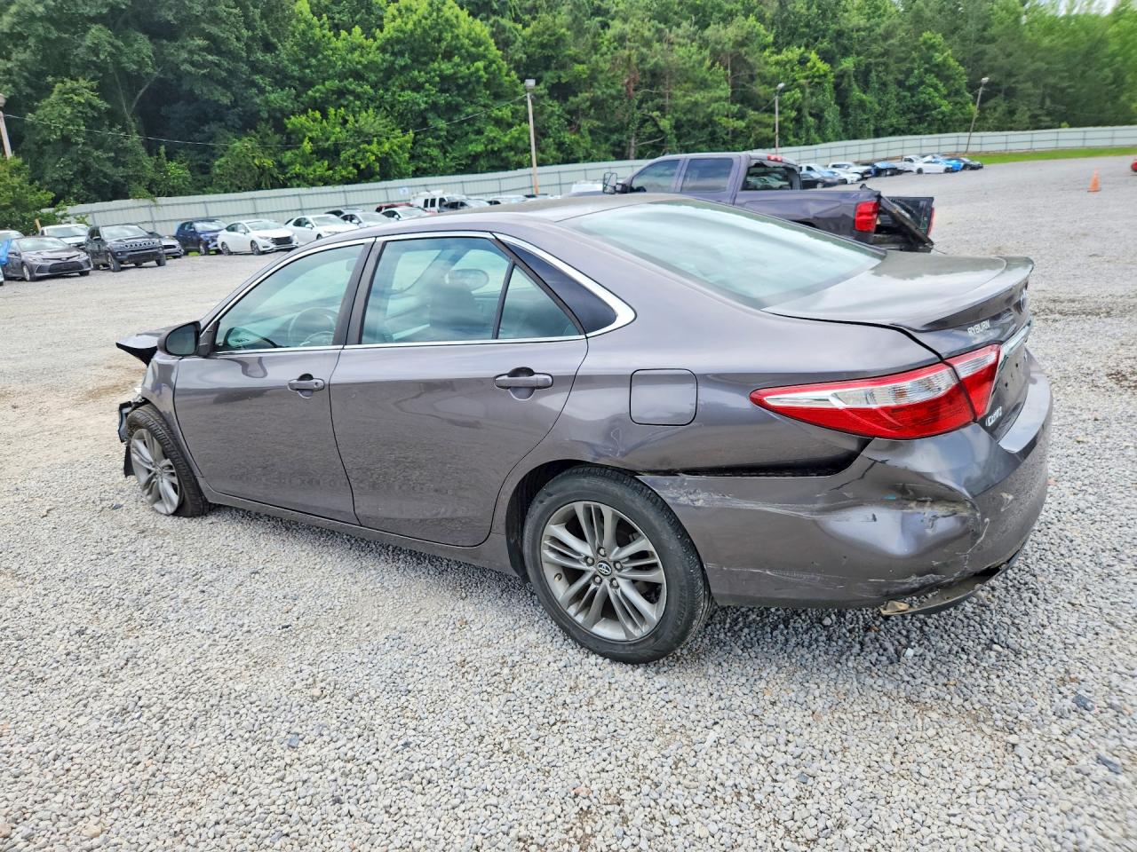 2017 TOYOTA CAMRY