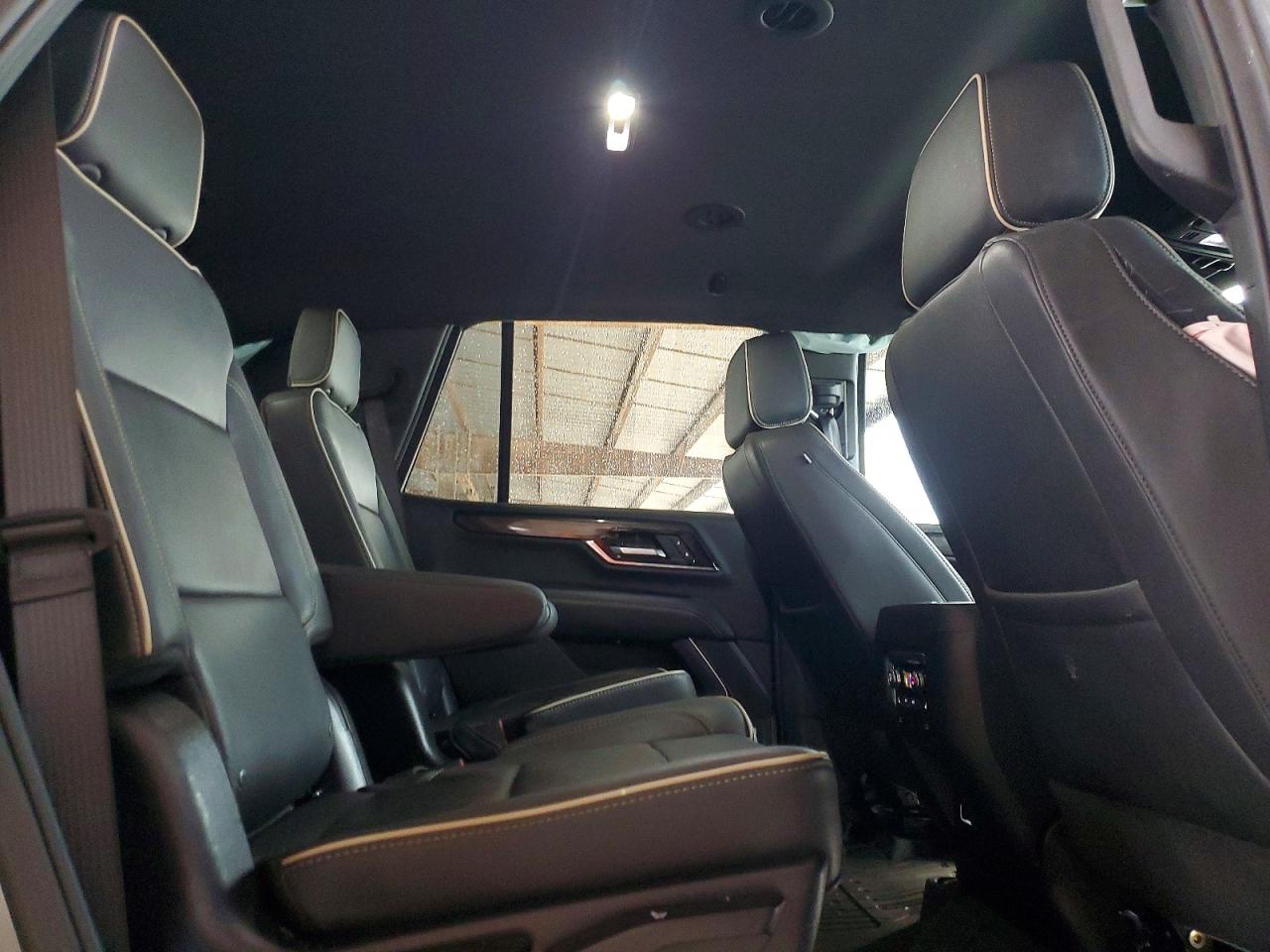 2025 GMC YUKON
