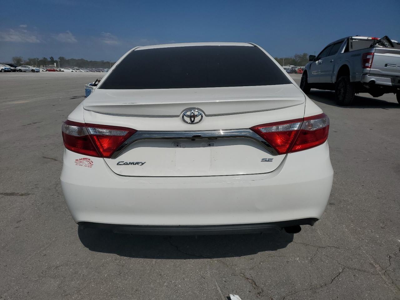 2015 TOYOTA CAMRY