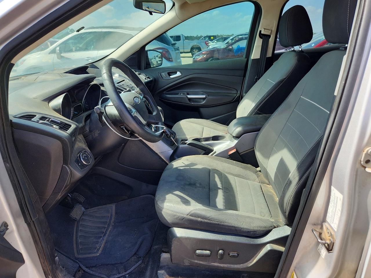 2015 FORD ESCAPE