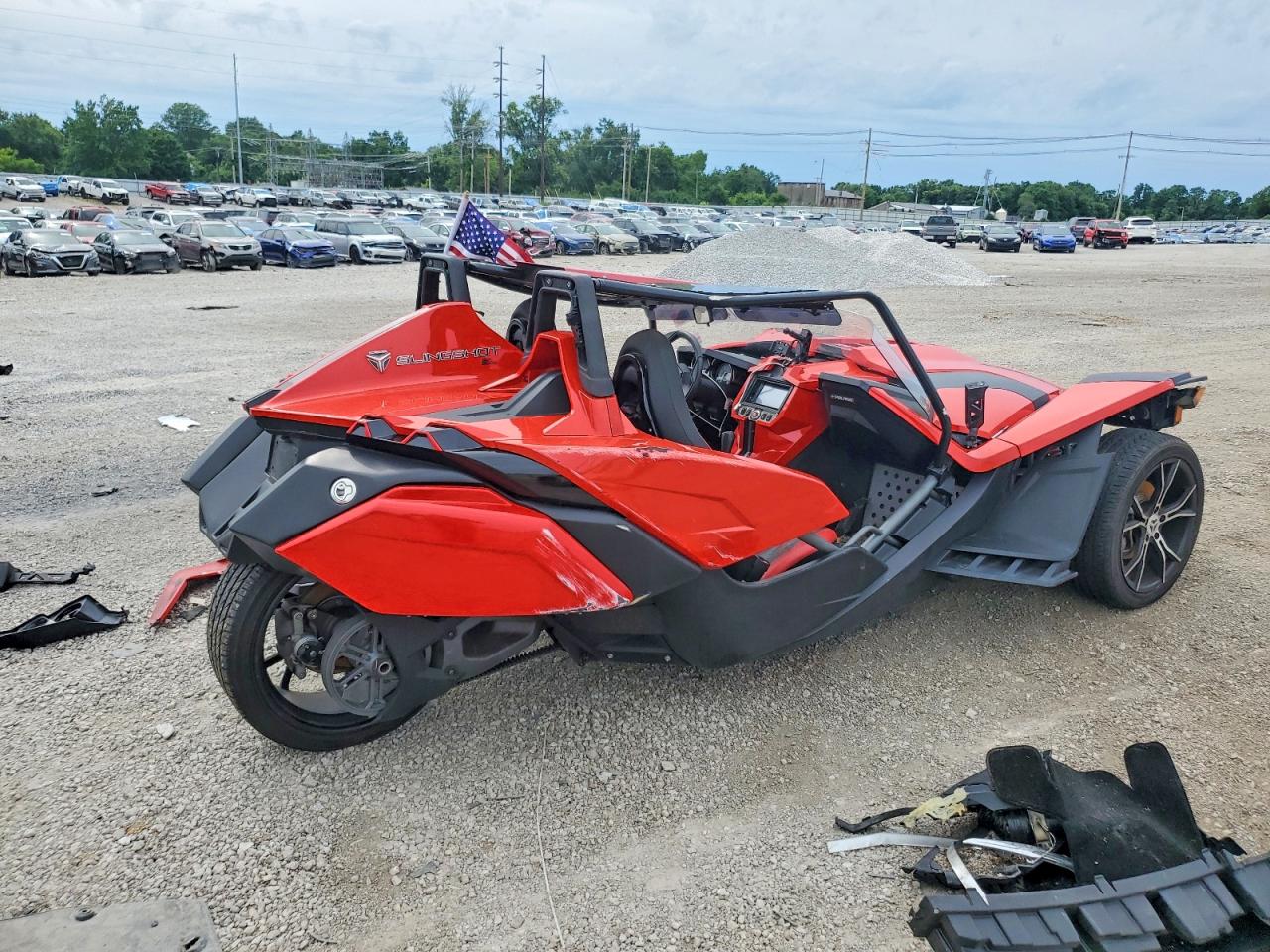 2015 POLARIS SLINGSHOT