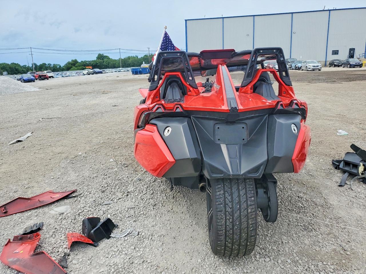 2015 POLARIS SLINGSHOT