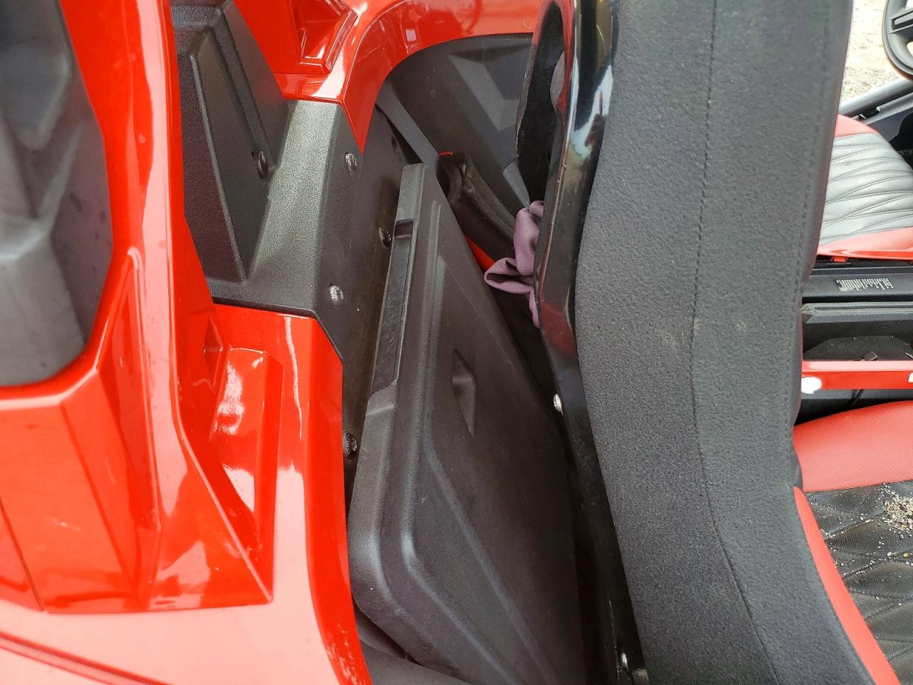 2015 POLARIS SLINGSHOT