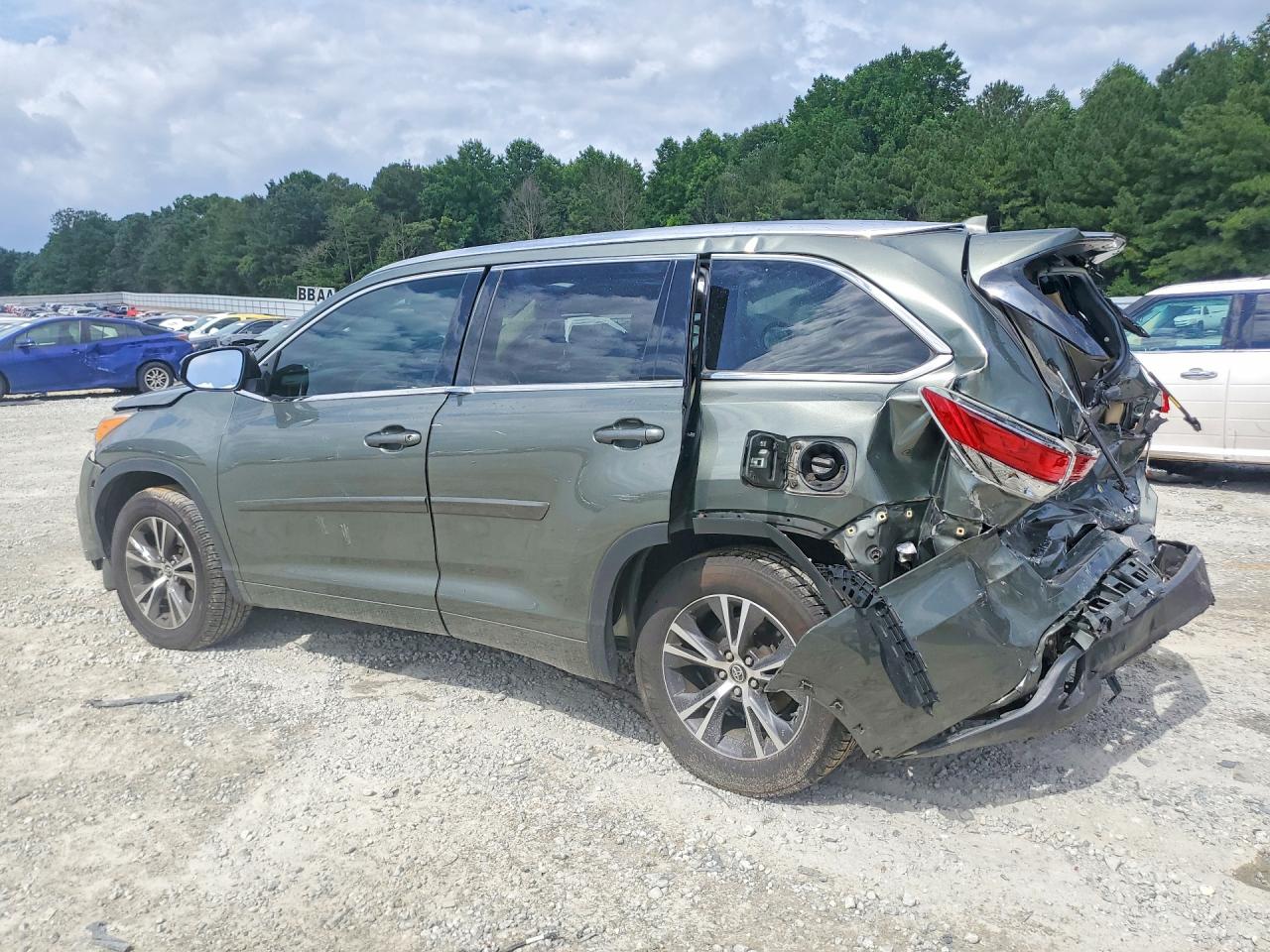 2016 TOYOTA HIGHLANDER