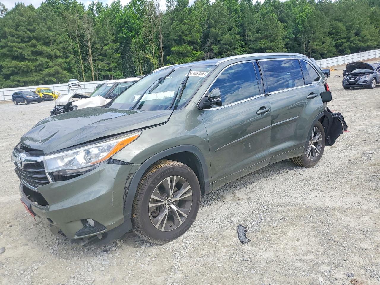 2016 TOYOTA HIGHLANDER