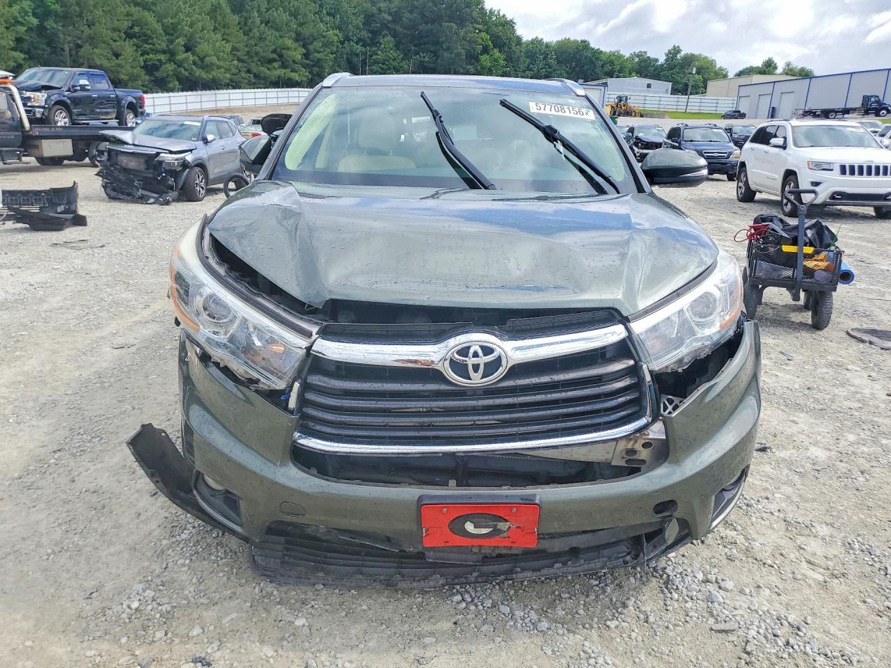 2016 TOYOTA HIGHLANDER