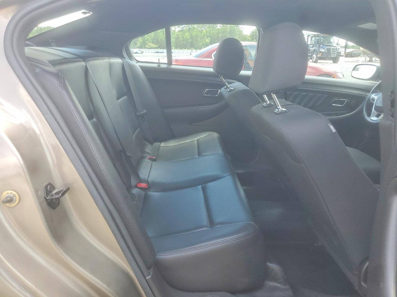 2016 FORD TAURUS