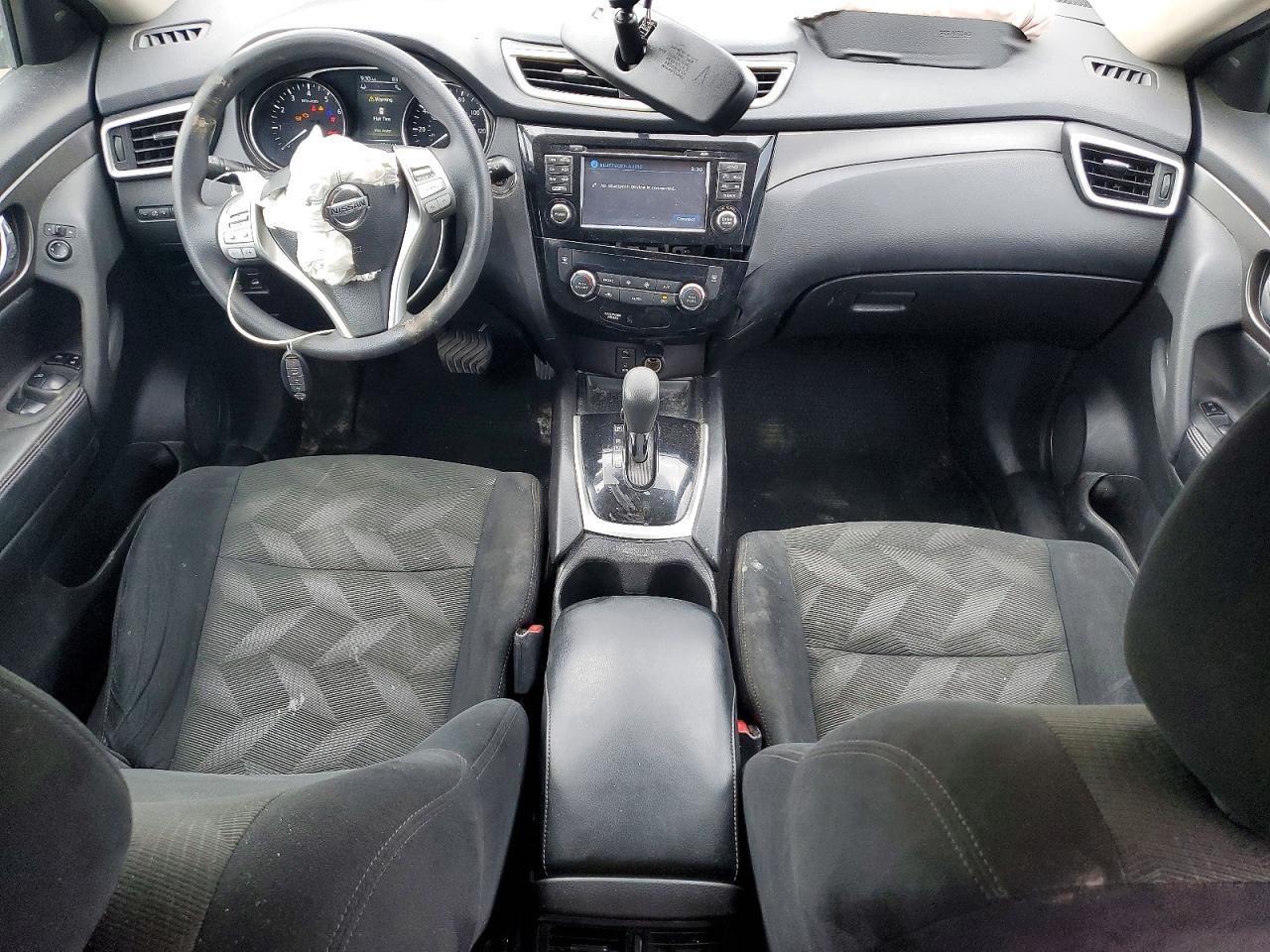 2015 NISSAN ROGUE