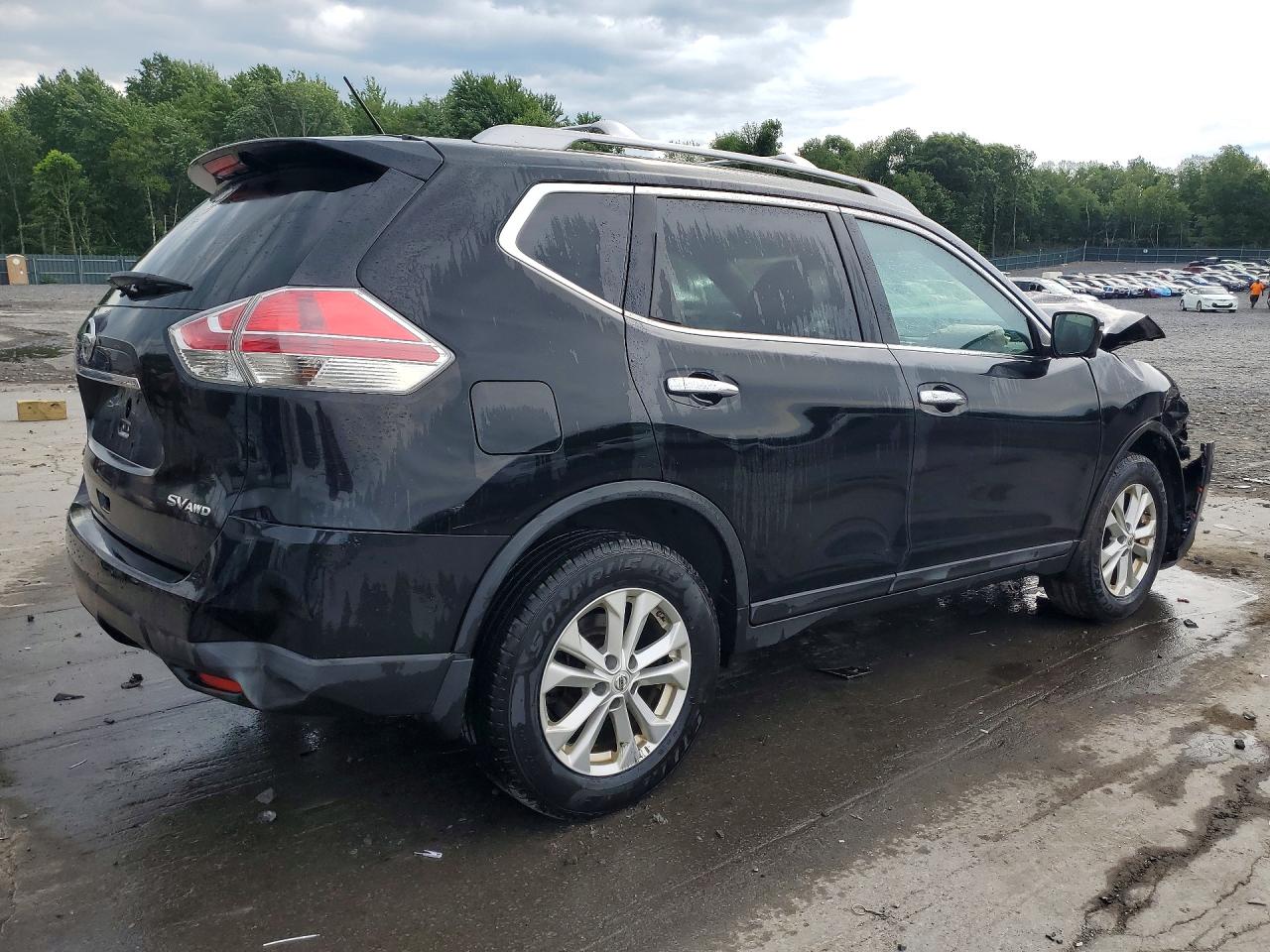 2015 NISSAN ROGUE