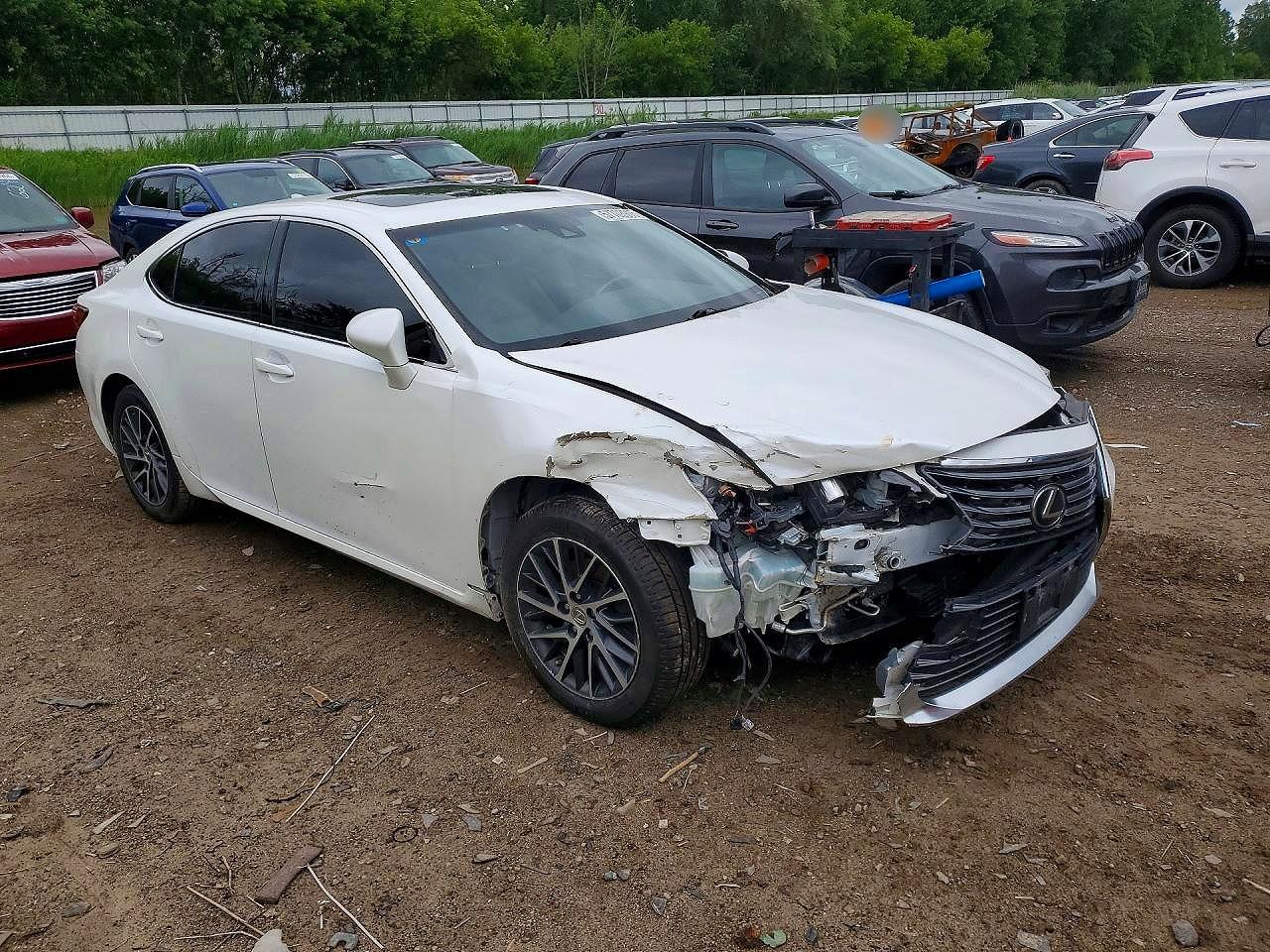 2017 LEXUS ES350