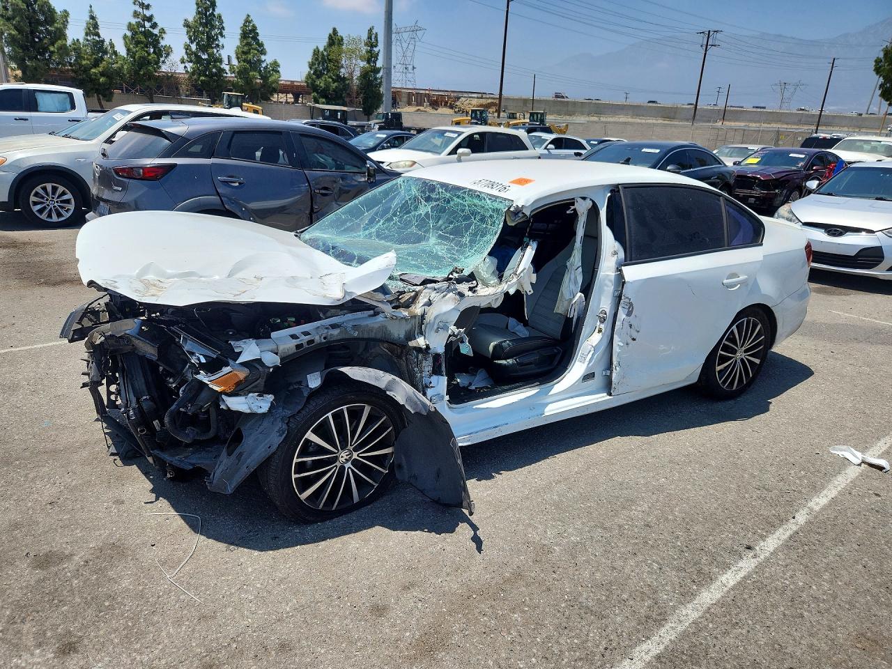 2017 VOLKSWAGEN JETTA