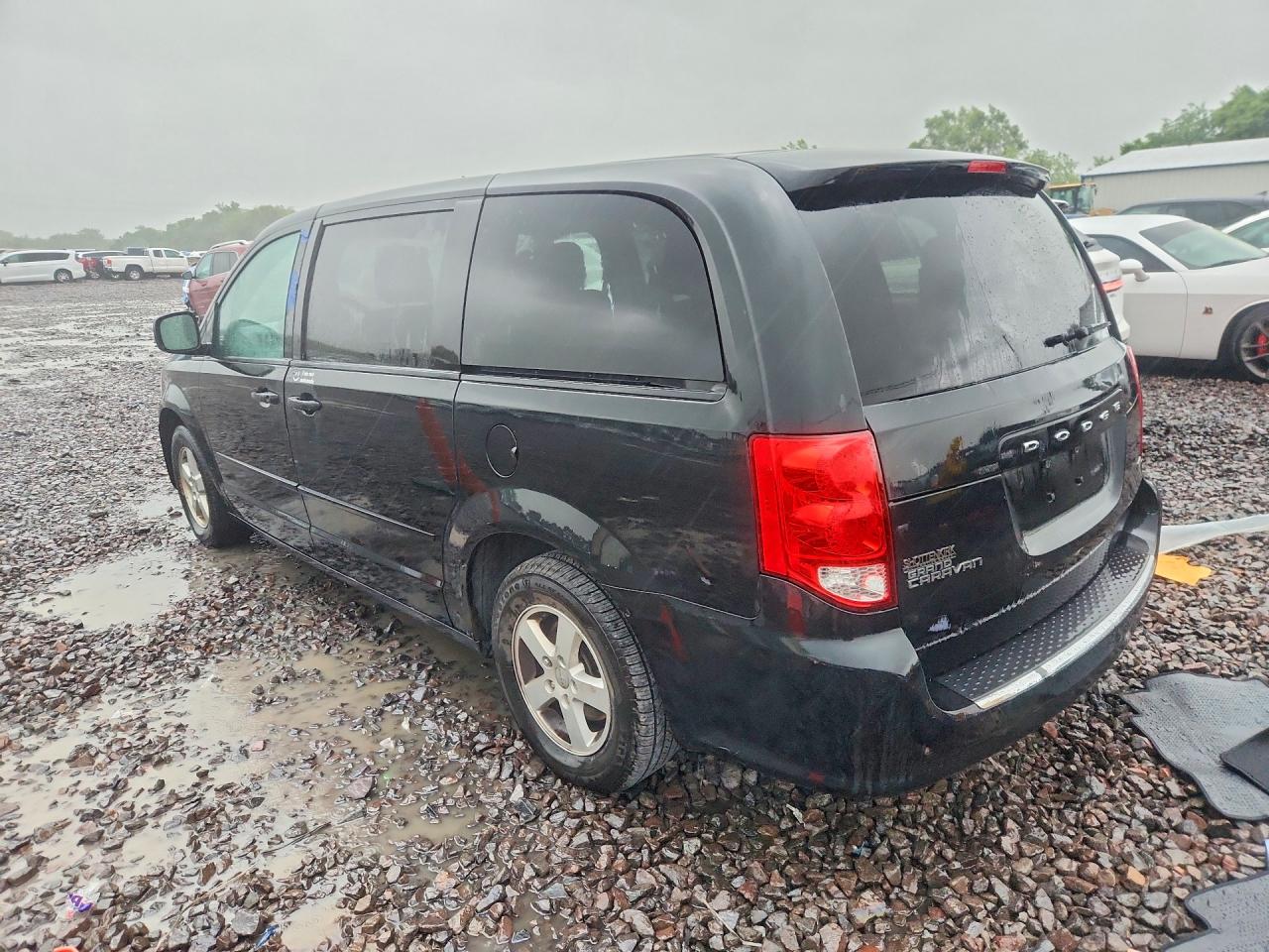 2013 DODGE CARAVAN