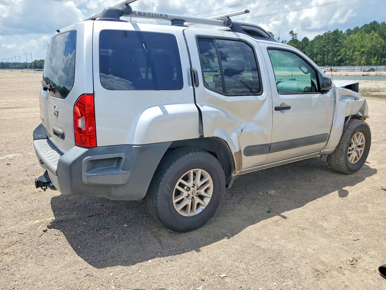 2014 NISSAN XTERRA