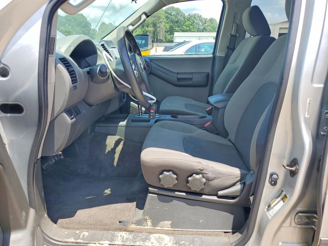 2014 NISSAN XTERRA