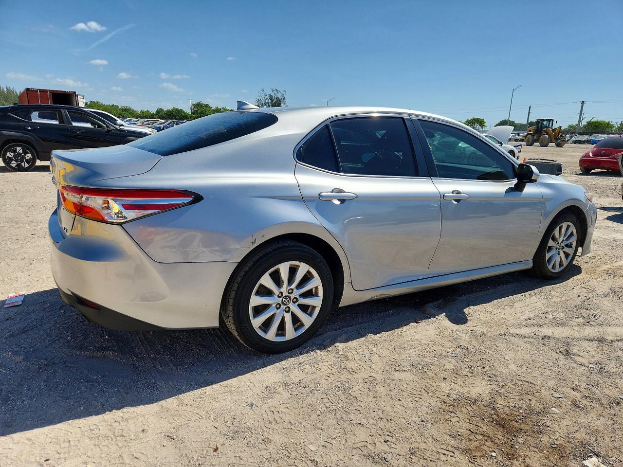 2019 TOYOTA CAMRY