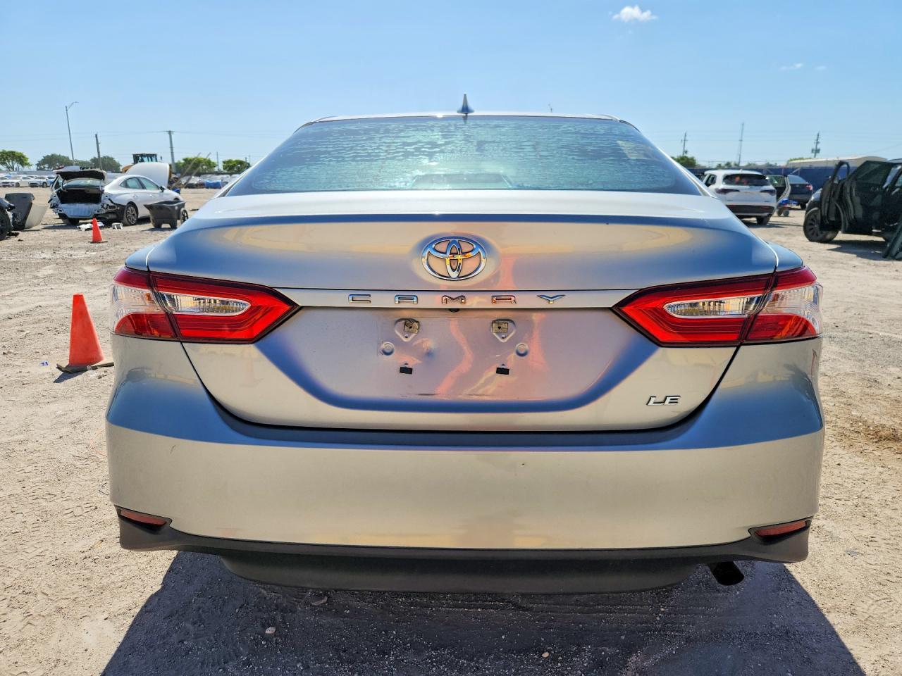 2019 TOYOTA CAMRY