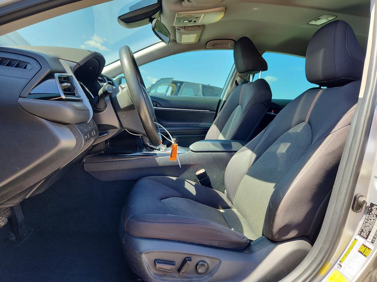 2019 TOYOTA CAMRY