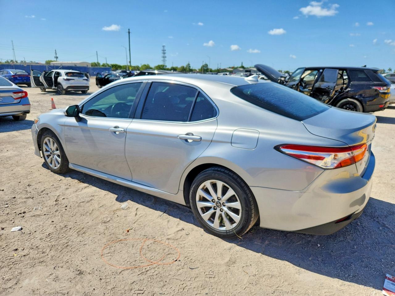 2019 TOYOTA CAMRY