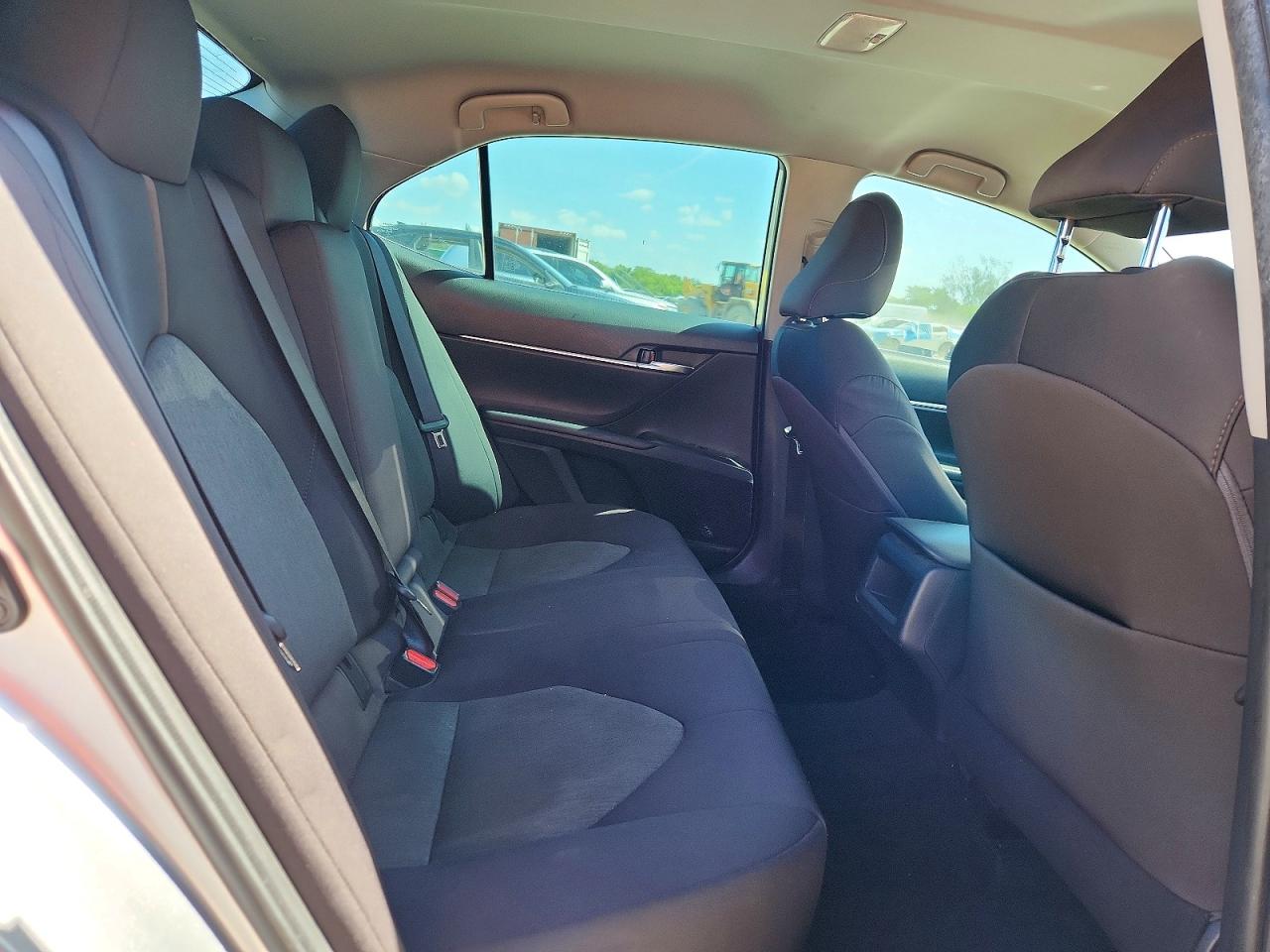 2019 TOYOTA CAMRY