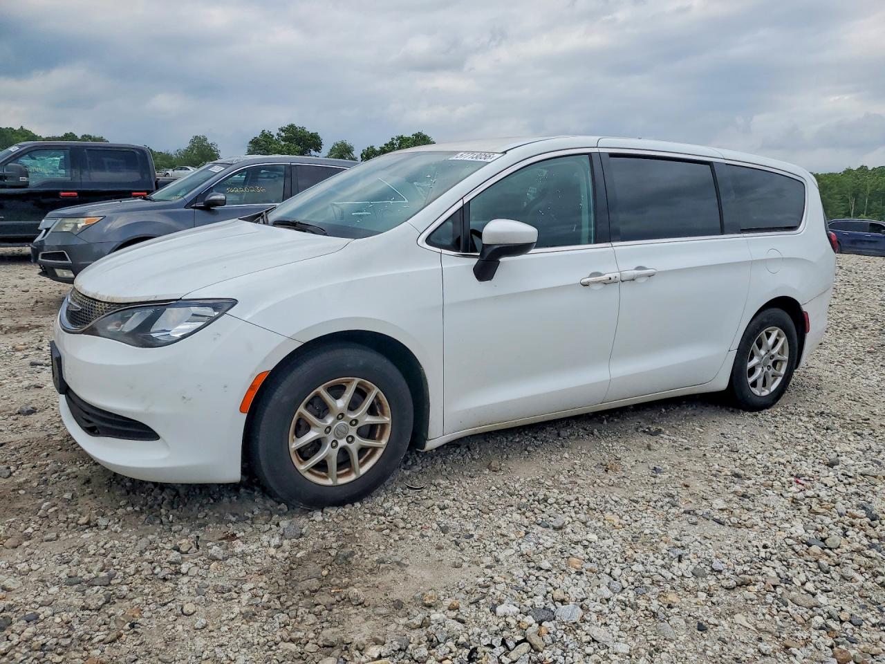 2017 CHRYSLER PACIFICA