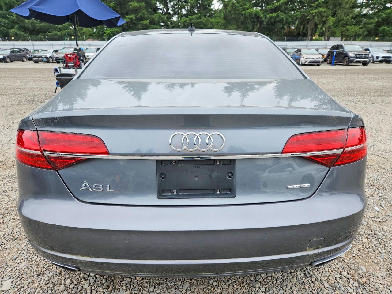 2017 AUDI A8