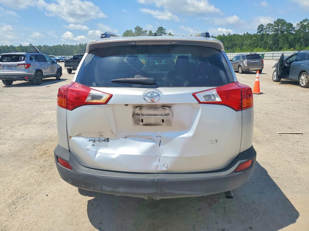 2014 TOYOTA RAV4
