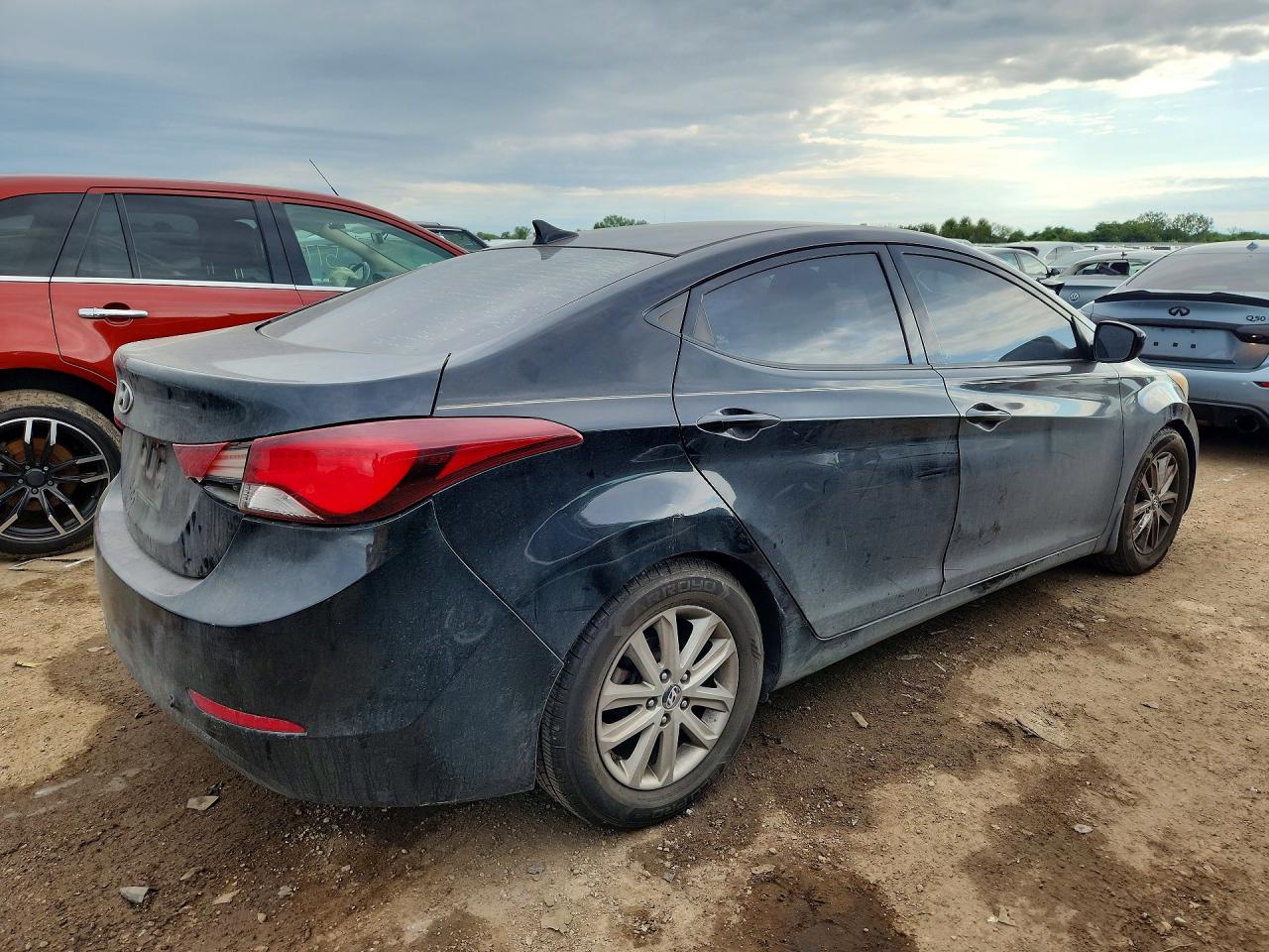 2015 HYUNDAI ELANTRA