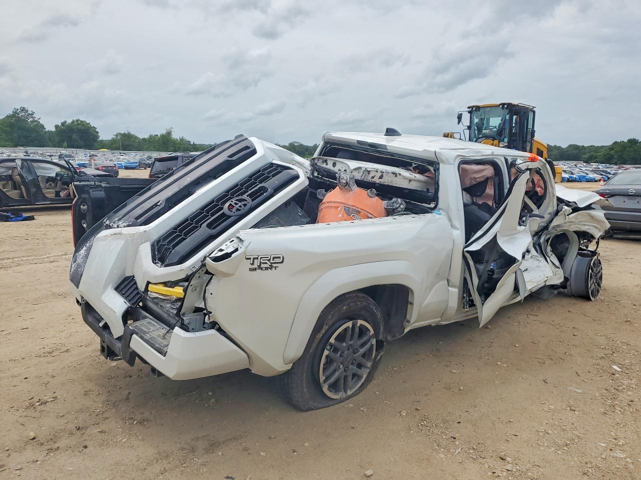 2026 TOYOTA TACOMA