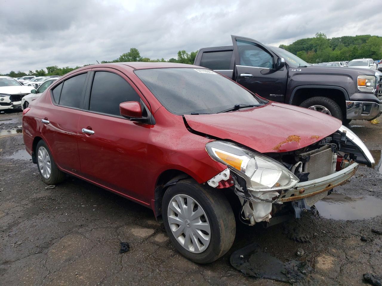 2018 NISSAN VERSA