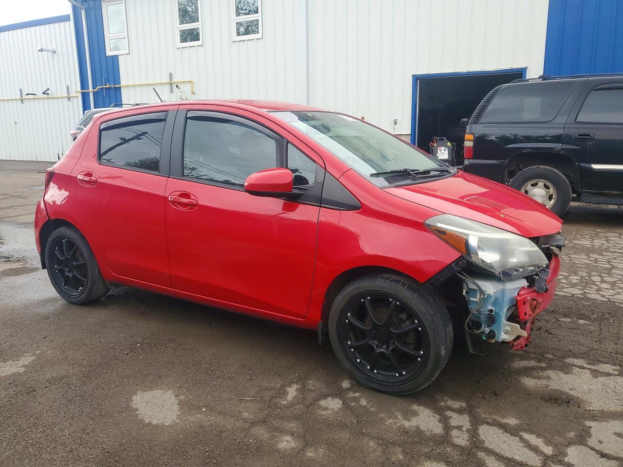 2017 TOYOTA YARIS