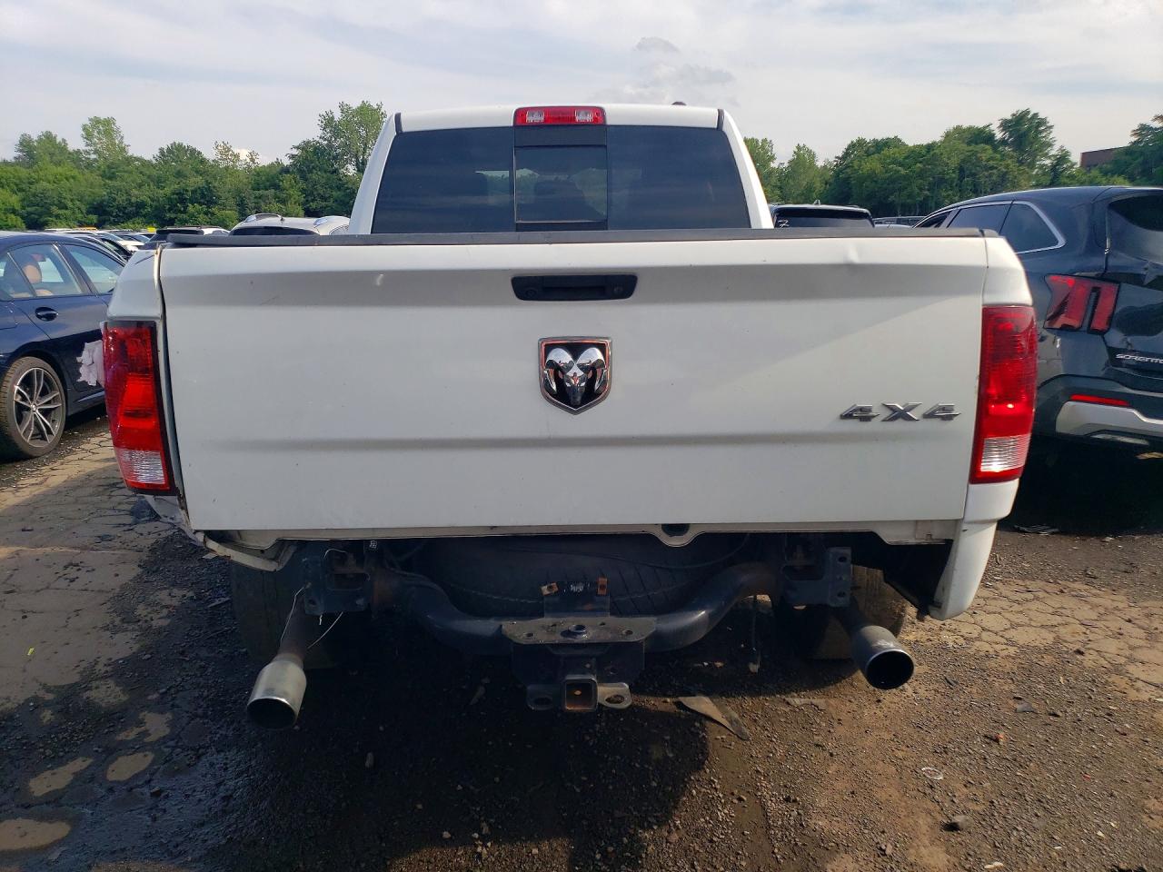2011 DODGE RAM 1500