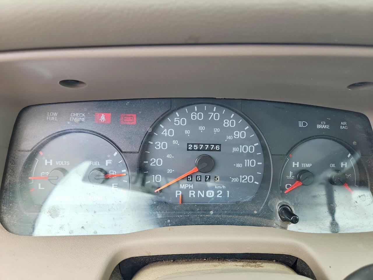 2004 MERCURY GRMARQUIS