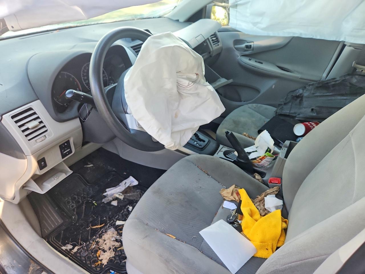 2012 TOYOTA COROLLA
