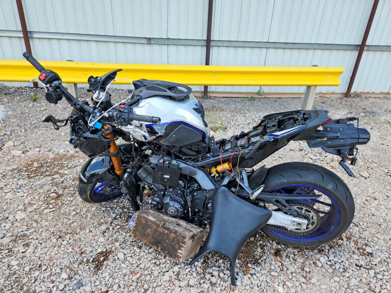 2025 YAMAHA MT09 SP