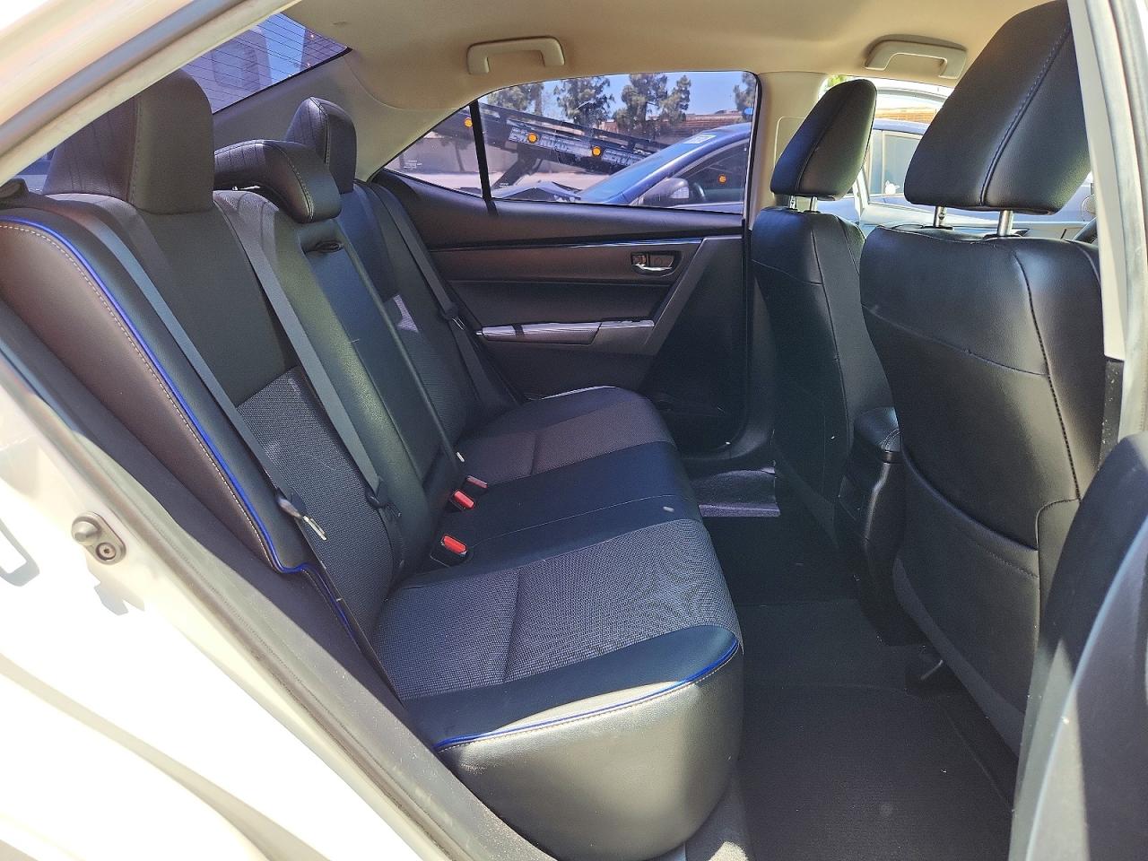 2019 TOYOTA COROLLA
