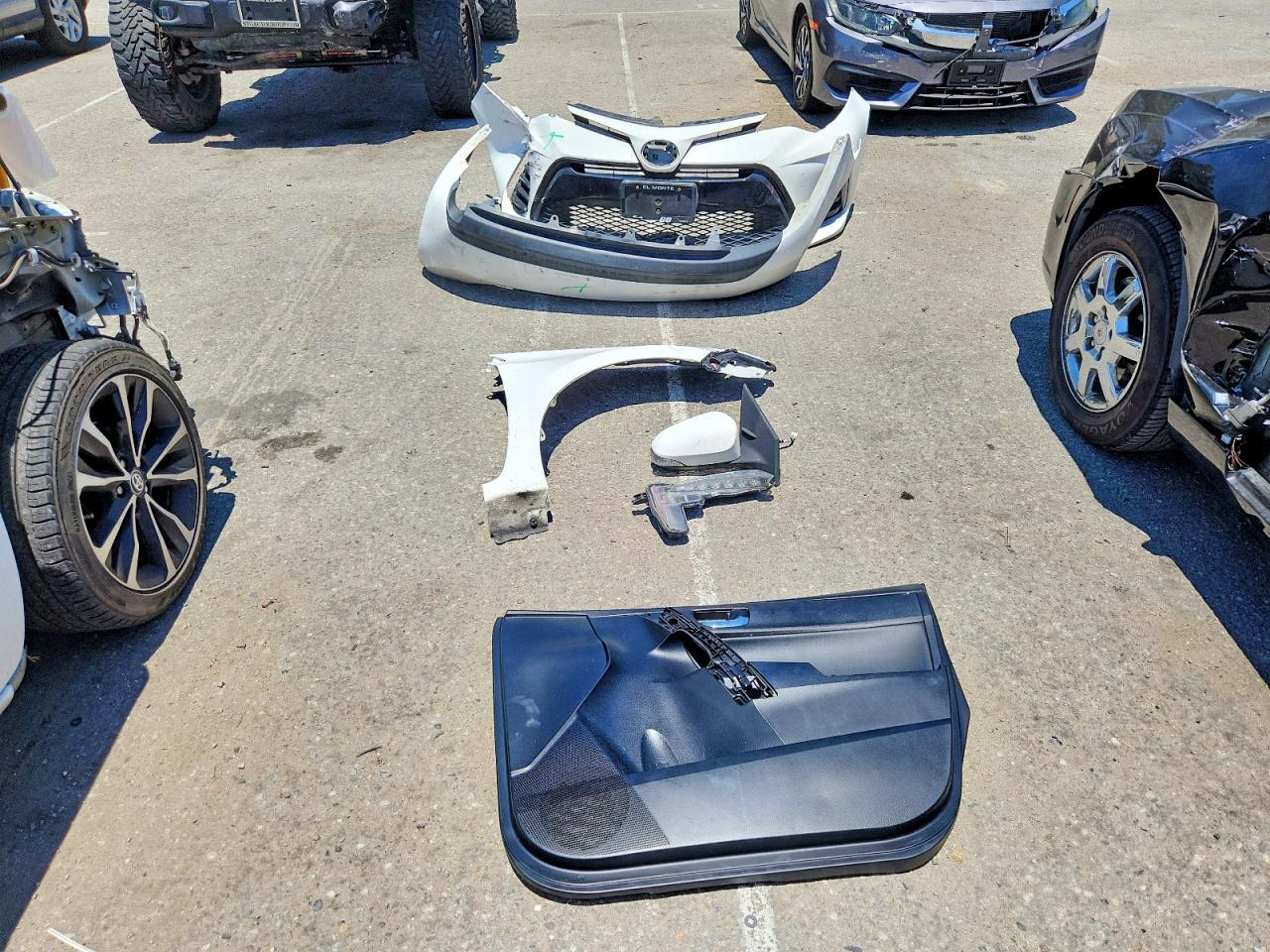 2019 TOYOTA COROLLA