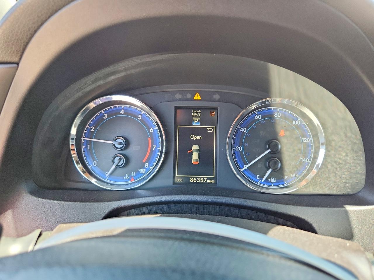 2019 TOYOTA COROLLA