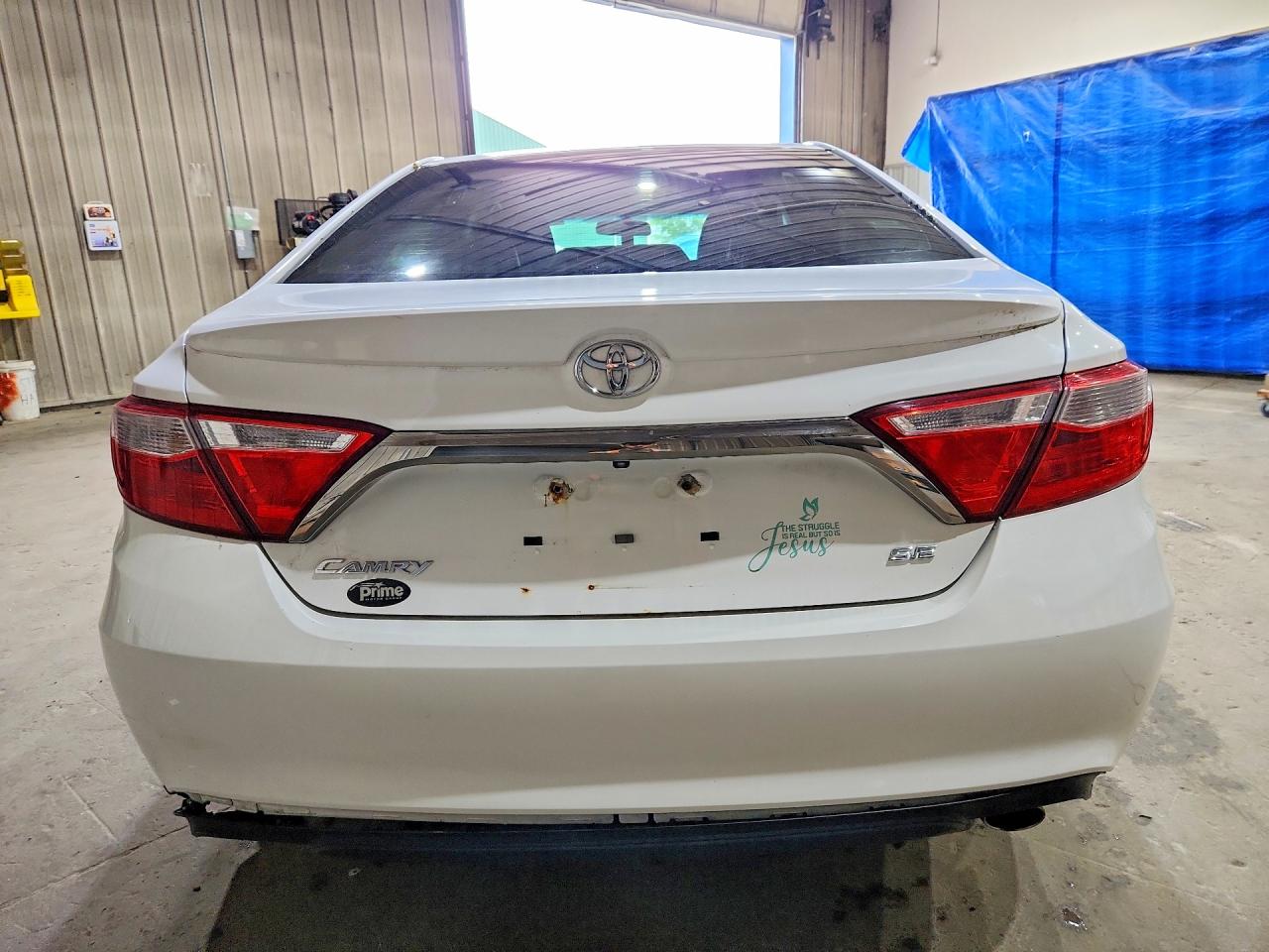 2015 TOYOTA CAMRY