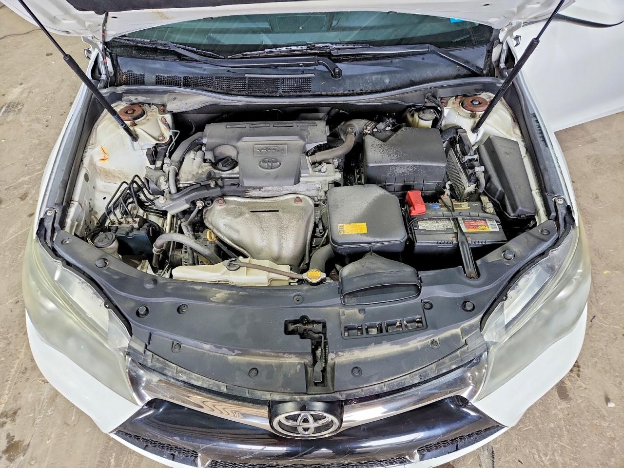 2015 TOYOTA CAMRY