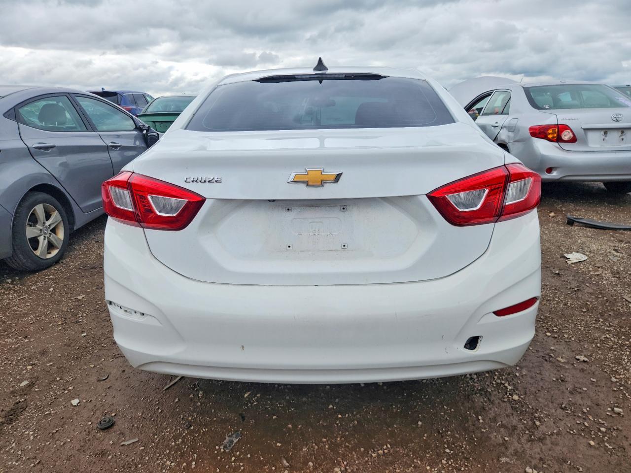 2018 CHEVROLET CRUZE