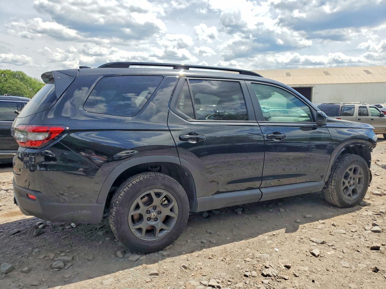 2025 HONDA PILOT