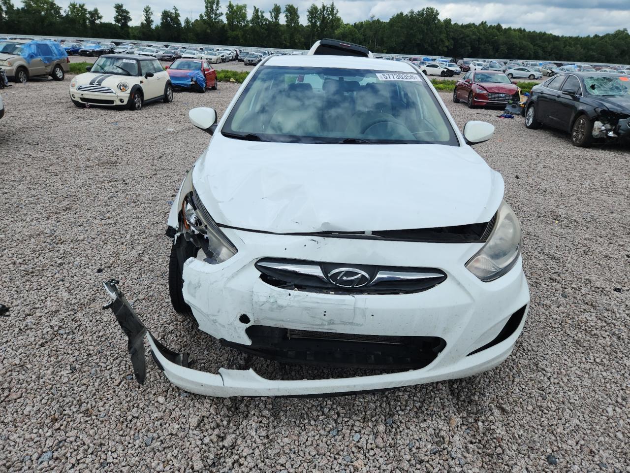 2014 HYUNDAI ACCENT