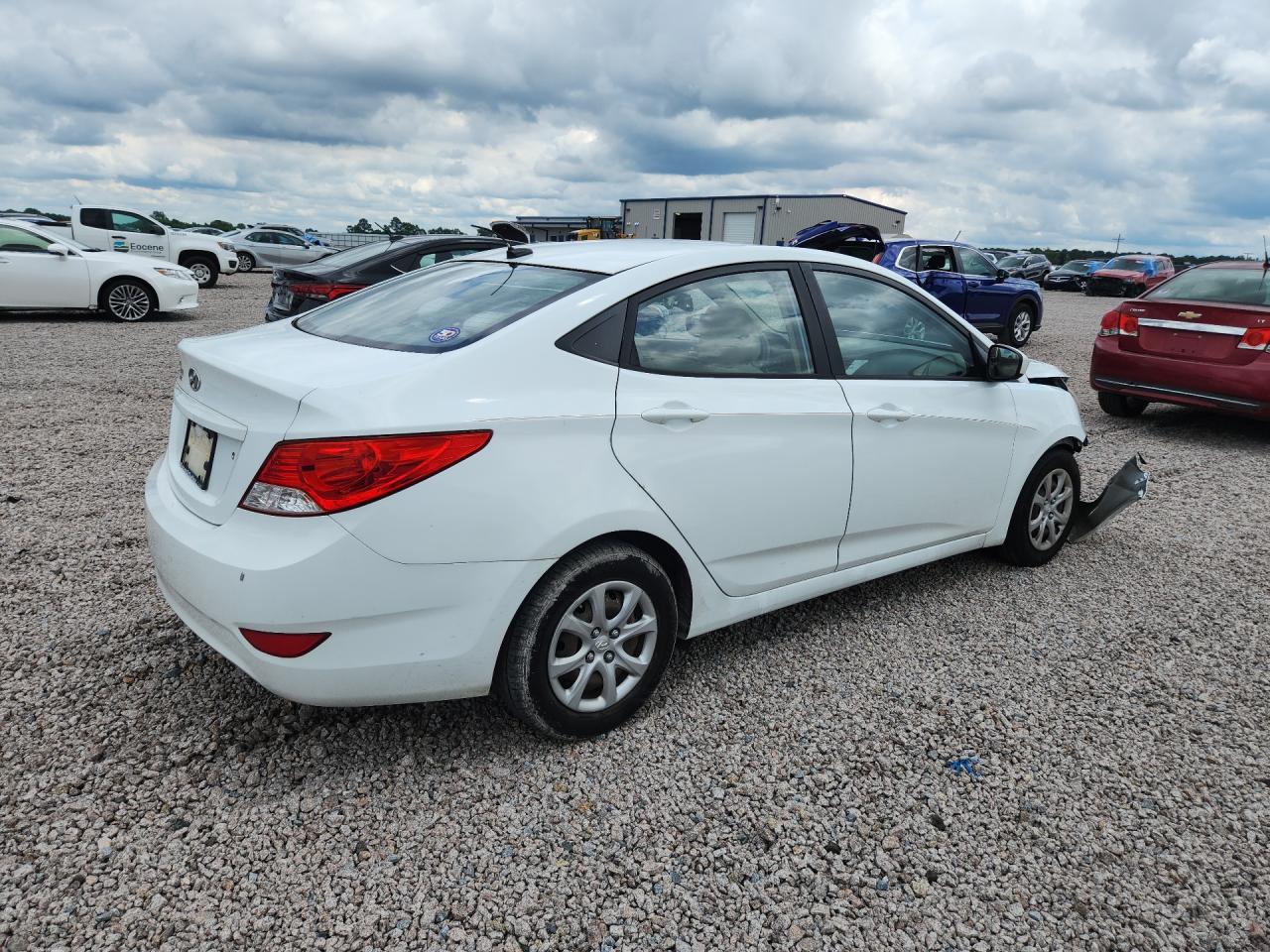 2014 HYUNDAI ACCENT