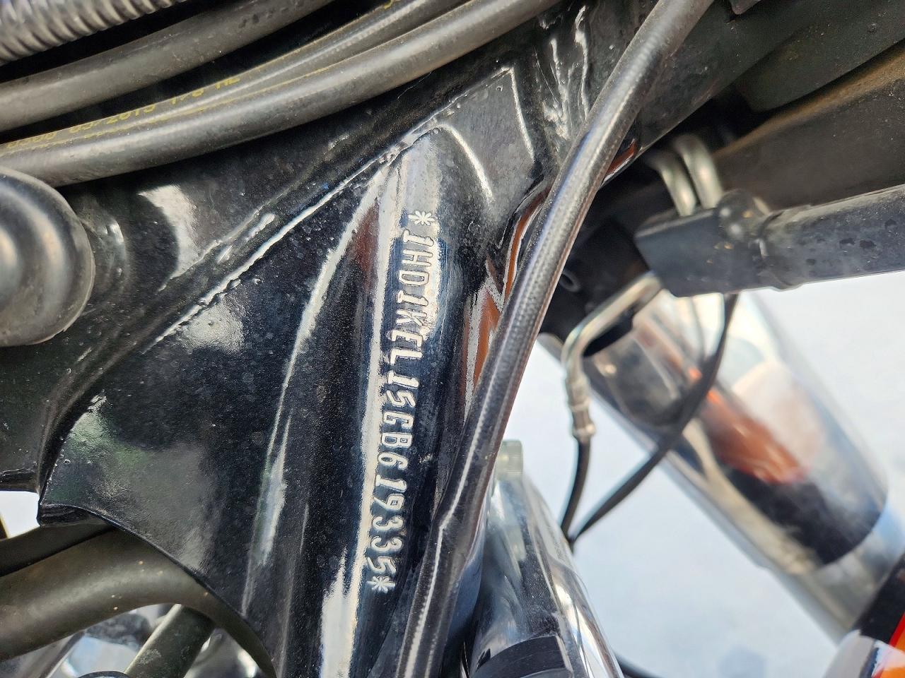2016 HARLEY-DAVIDSON FL