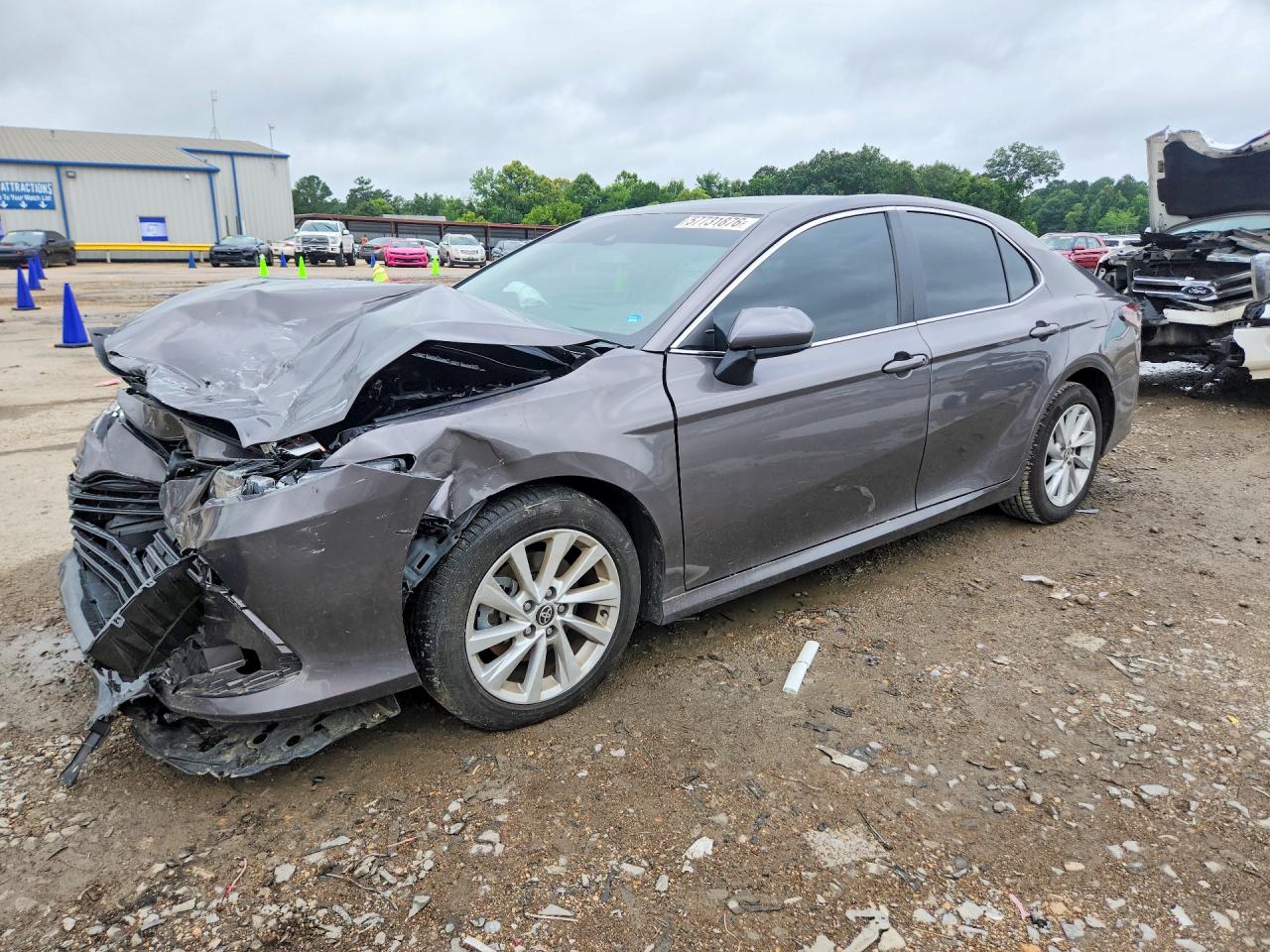 2023 TOYOTA CAMRY